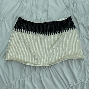 Parker miniskirt 🤍